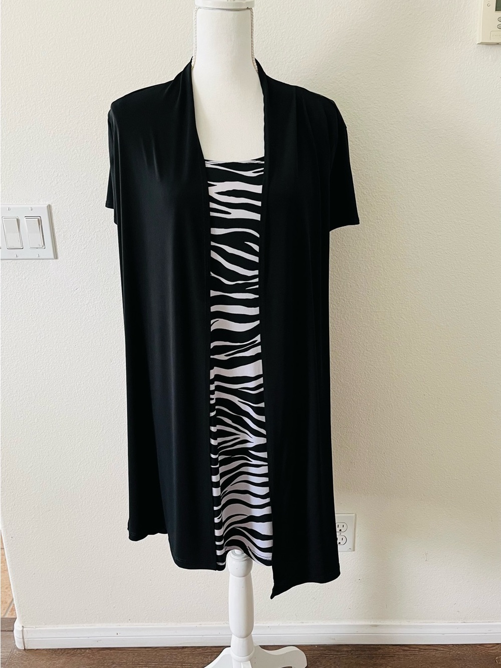 Agenda Black Open-Front Jacket with Black and White Zebra Print